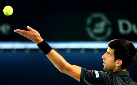 经济与竞技 经济与竞技