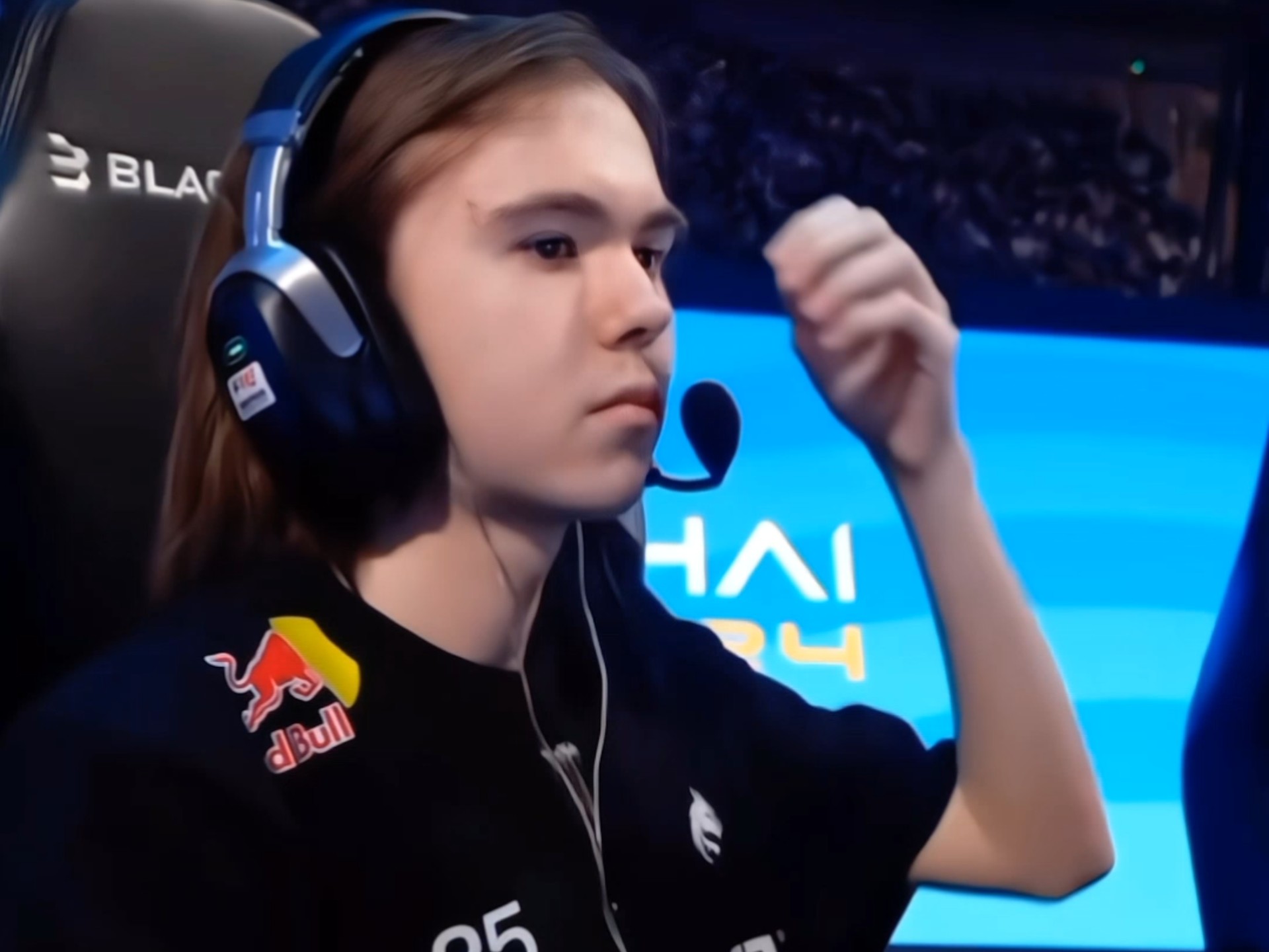 细节赢下B 细节赢下B