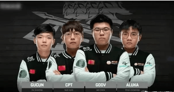 呈现一幅耐 呈现一幅耐